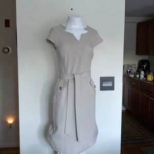 Nipon Noutique size 4 dress in a sand color